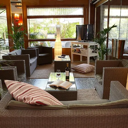 فندق Bell Repos بلاتجا ذارو