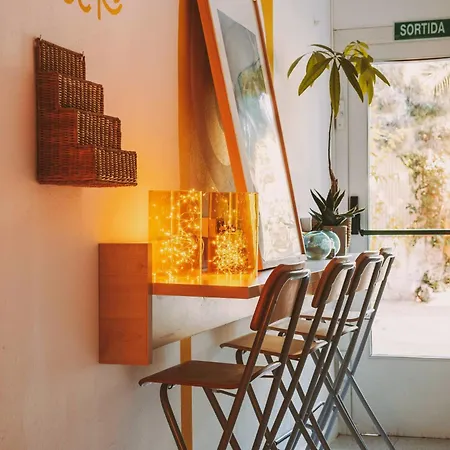 Bell Repos فندق 2*