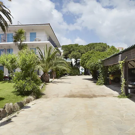 Bell Repos 2* بلاتجا ذارو