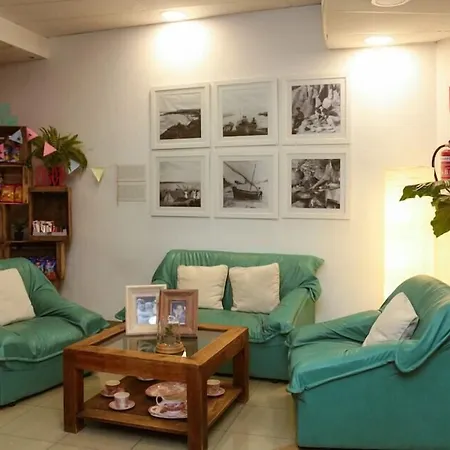 Bell Repos 2* بلاتجا ذارو